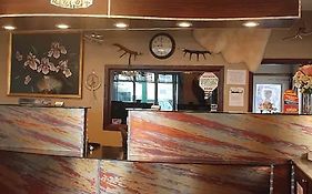 Merrill Field Inn